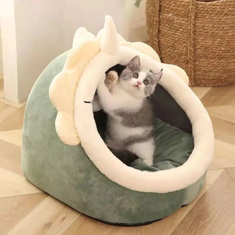 Cat House for All Seasons - Cozy Villa