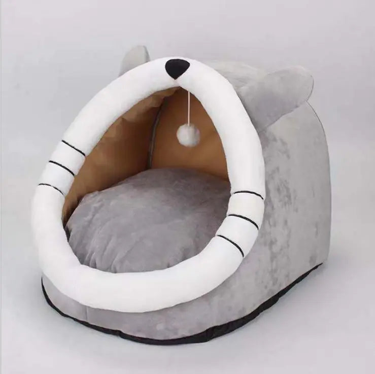 Cat House for All Seasons - Cozy Villa