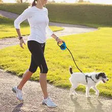 Automatic Retractable Dog Leash with Paw Print Design