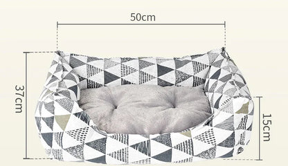 Warm Pet Bed for Dogs and Cats - Autumn/Winter Design